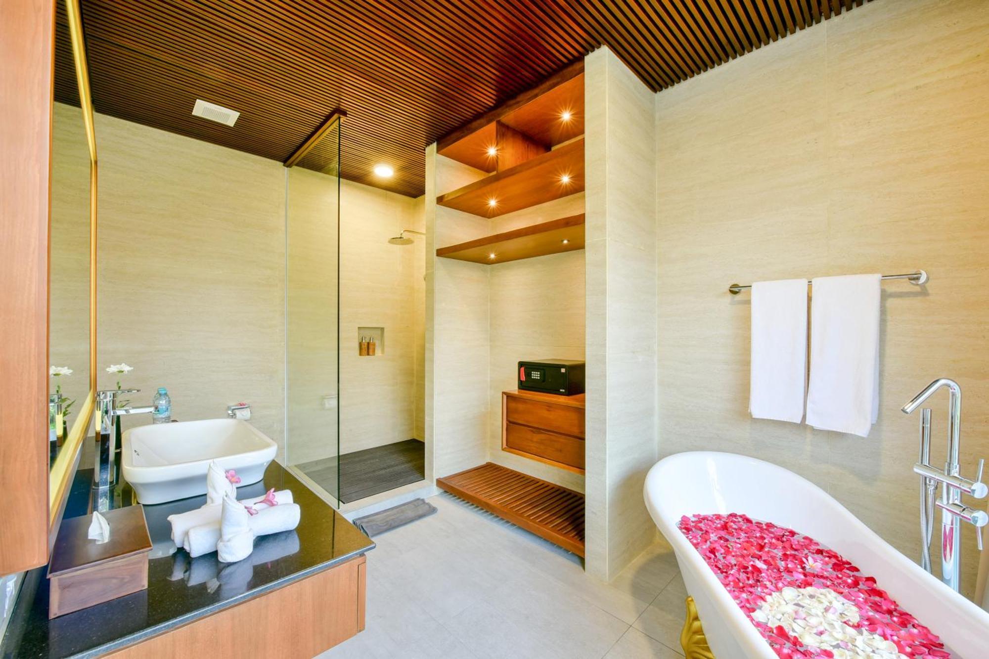 Del Cielo Villa Seminyak Chambre photo